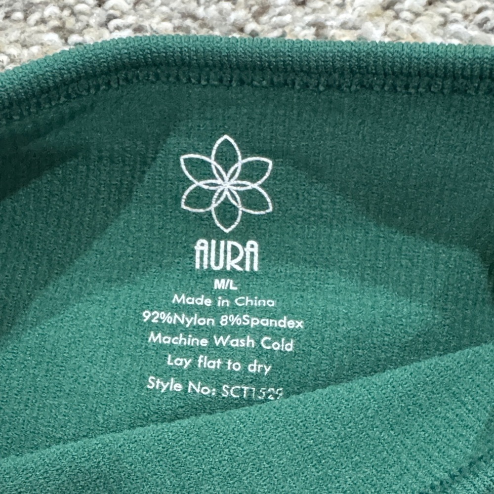 Long Sleeve Tops - Picture 3 of 5